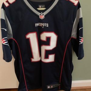 Medium Nike Tom Brady Patriots Jersey